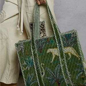 POL Green Jungle Print Tote Bag